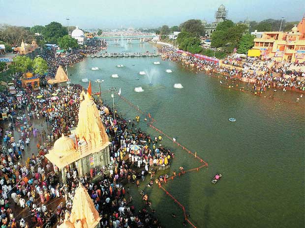 Tech savvy Kumbh fails to attract large crowds | Business Standard News