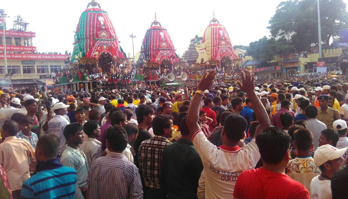 Nine lakh devotees witness ‘Rath Yatra’ of Lord Jagannath at Puri | Zee News