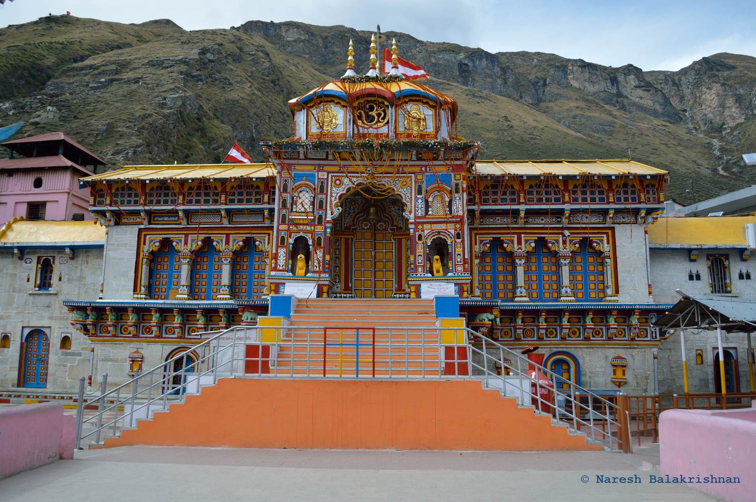 Badrinath temple, Indian Temple, Hindu temple, vishuBadrinath Kedarnath Temple Committee, Shankaracharya, Narsinh temple