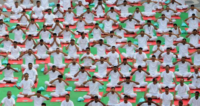 50,000 yoga professionals to be certified in 3 years | The Hindu
