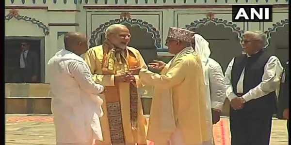 PM Modi offers prayers at Ram Janaki temple in Nepal | The New Indian Express